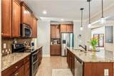100 Chantilly Lane - Photo 18