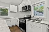 2025 Venetian Drive - Photo 17