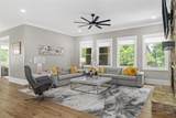 407 Estates View Drive - Photo 8