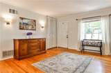1082 Greenbriar Circle - Photo 2