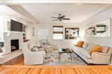 1082 Greenbriar Circle - Photo 5