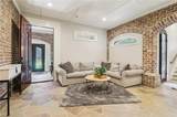 5172 Roswell Road - Photo 3