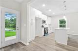156 Club Circle - Photo 8