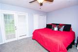 6847 Lakewood Terrace - Photo 12