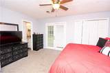 6847 Lakewood Terrace - Photo 13