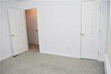 315 Village Chase - Photo 15