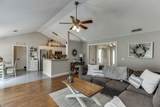131 Wood Cove - Photo 12