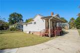 3325 Bloomfield Avenue - Photo 22