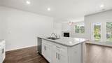 209 Lauritsen Way - Photo 6