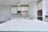 2010 Fontainbleau Drive - Photo 21