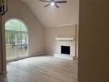 589 Waterview Drive - Photo 3