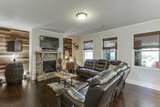 4245 Woodland Bank Boulevard - Photo 19
