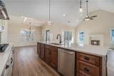 711 Charlotte Lane - Photo 10