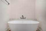 711 Charlotte Lane - Photo 18