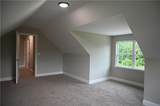 240 Canyon Point Drive - Photo 29