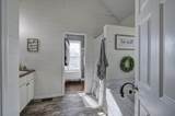 190 Woodford Way - Photo 24