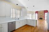 1819 Parkview Court - Photo 12