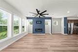 1570 Halbrook Place - Photo 12