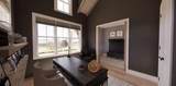 103 Red Oak Court - Photo 12
