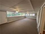 423 Center Circle - Photo 11
