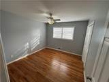 423 Center Circle - Photo 15