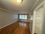 423 Center Circle - Photo 4