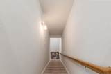 2527 Hedgeway Circle - Photo 20
