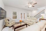 2527 Hedgeway Circle - Photo 6