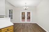 1029 Chatsworth Lane - Photo 11