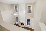 1029 Chatsworth Lane - Photo 18