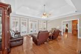 301 Oak Ridge Drive - Photo 9
