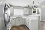 156 Oaks Place - Photo 10