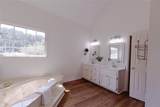 2462 Chimney Top Lane - Photo 18