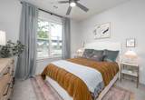 1400 Laurel Crossing Parkway - Photo 7