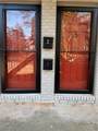 2637 Lester Street - Photo 17