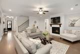 202 Vandiver Court - Photo 14
