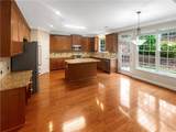 5675 Coopers Glen Court - Photo 13