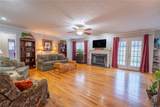 2440 Deadwyler Road - Photo 10