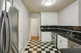 22 Peachtree Hills Avenue - Photo 10