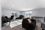 547 Center Road - Photo 29
