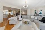 6187 Trumbul Oaks Court - Photo 14