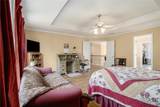 5925 Crescent Landing Drive - Photo 19