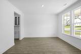 8690 Stratford Oaks Avenue - Photo 5