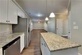 122 Dynasty Lane - Photo 7