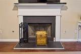 1257 Gates Circle - Photo 4