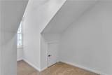 2318 Longcourt Way - Photo 32