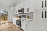 1674 Mary George Avenue - Photo 12
