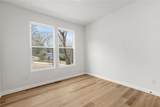 1674 Mary George Avenue - Photo 27