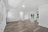15 Baker Street - Photo 12