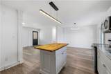 15 Baker Street - Photo 19